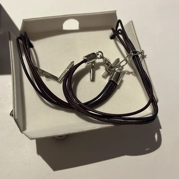 Signed/ Swarovski Crystal/ Flower/ Heritage Pendant/Necklace- brand new in box